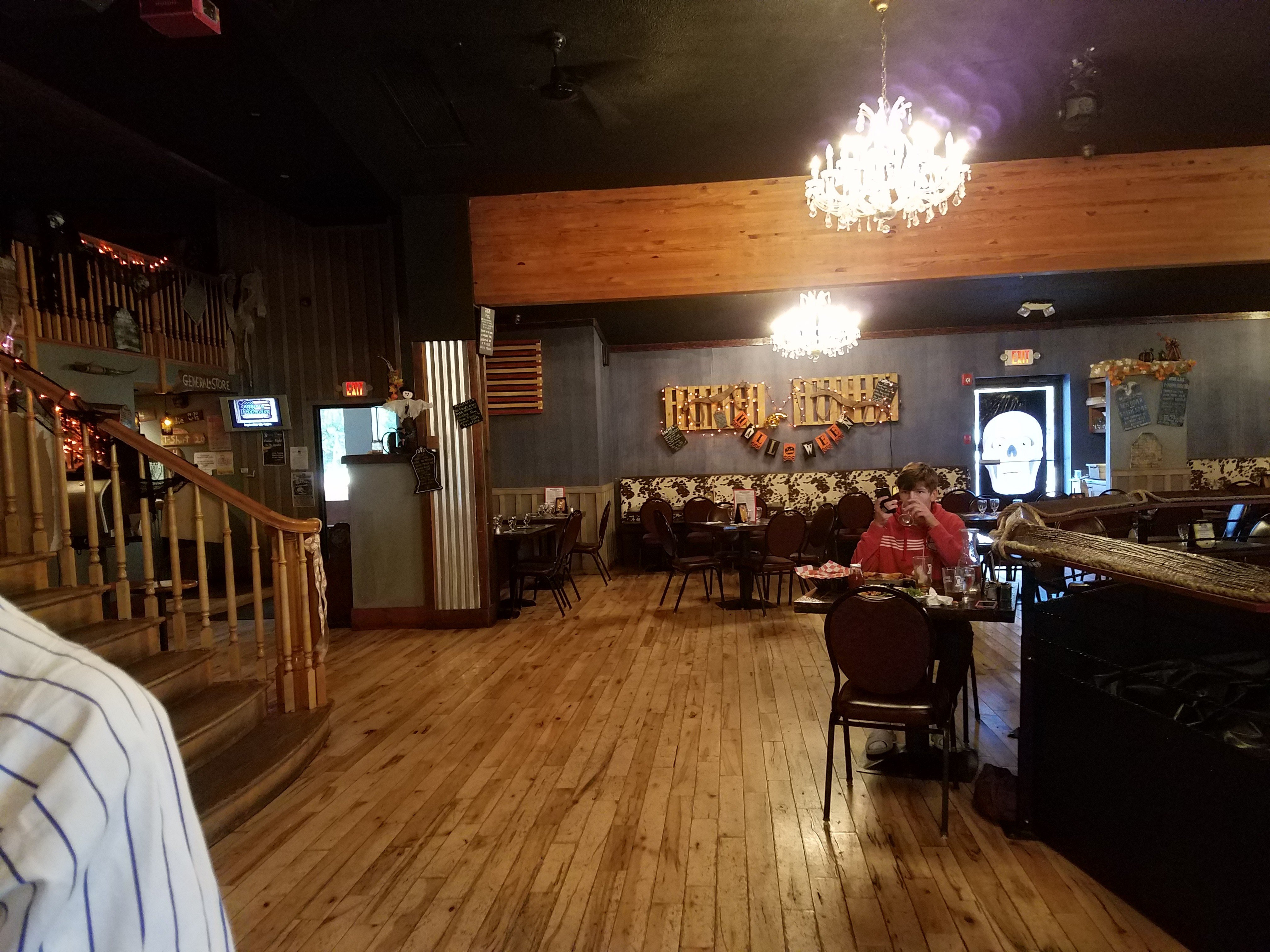 Bull and Barrel Brewery brewery from United States