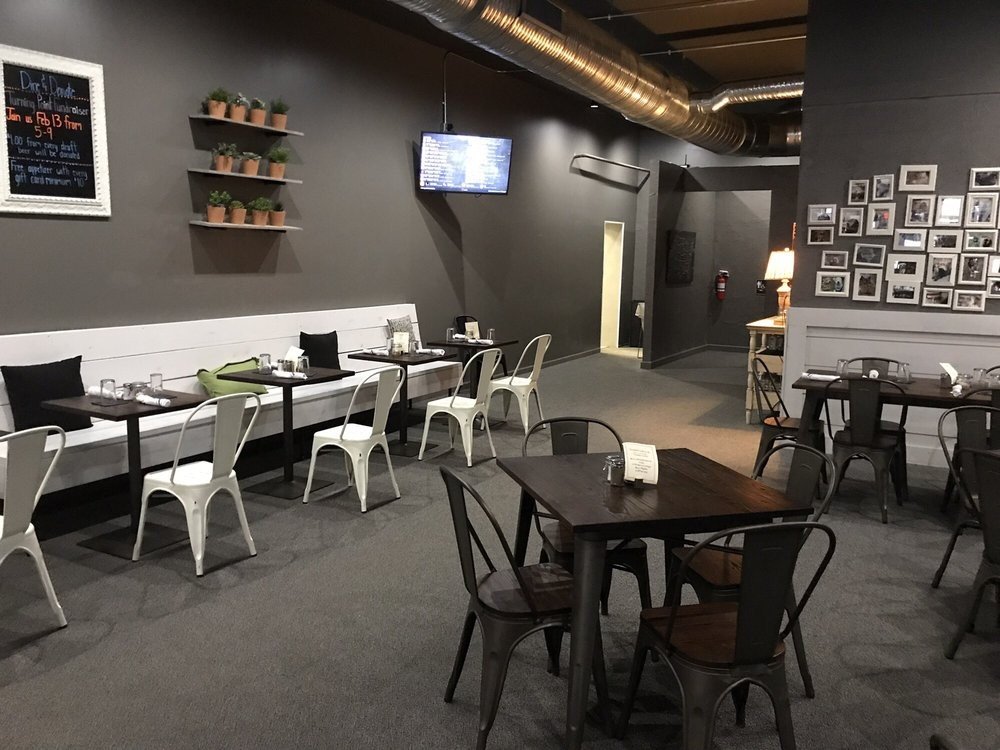 Old Dog Alehouse brewery from United States