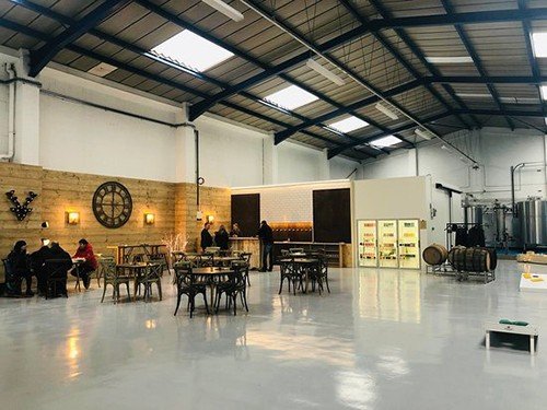 Double-Barrelled Brauerei aus Vereinigtes Königreich