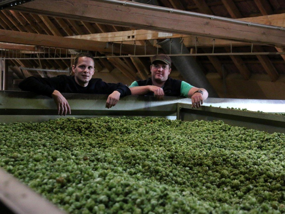 Zum Löwenbräu Neuhaus/Aisch Fam. Wirth Brauerei aus Deutschland