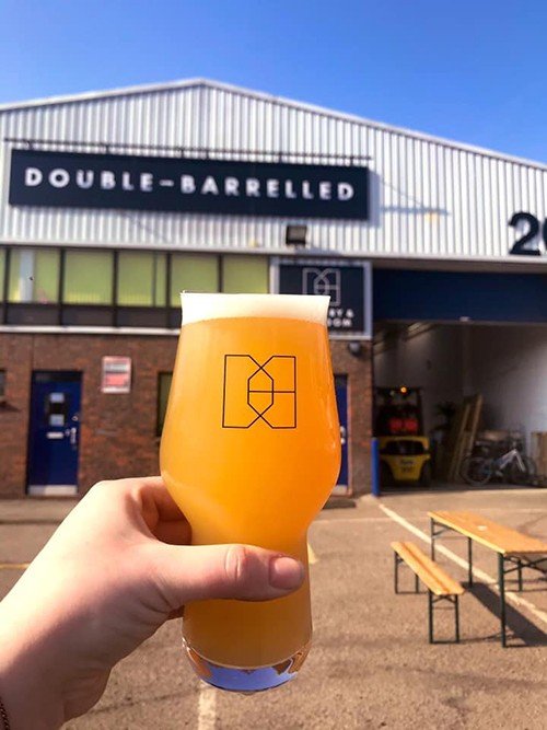 Double-Barrelled Brauerei aus Vereinigtes Königreich